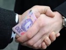 В Одессе задержали двух офицеров СБУ на взятке в 70000 долларов